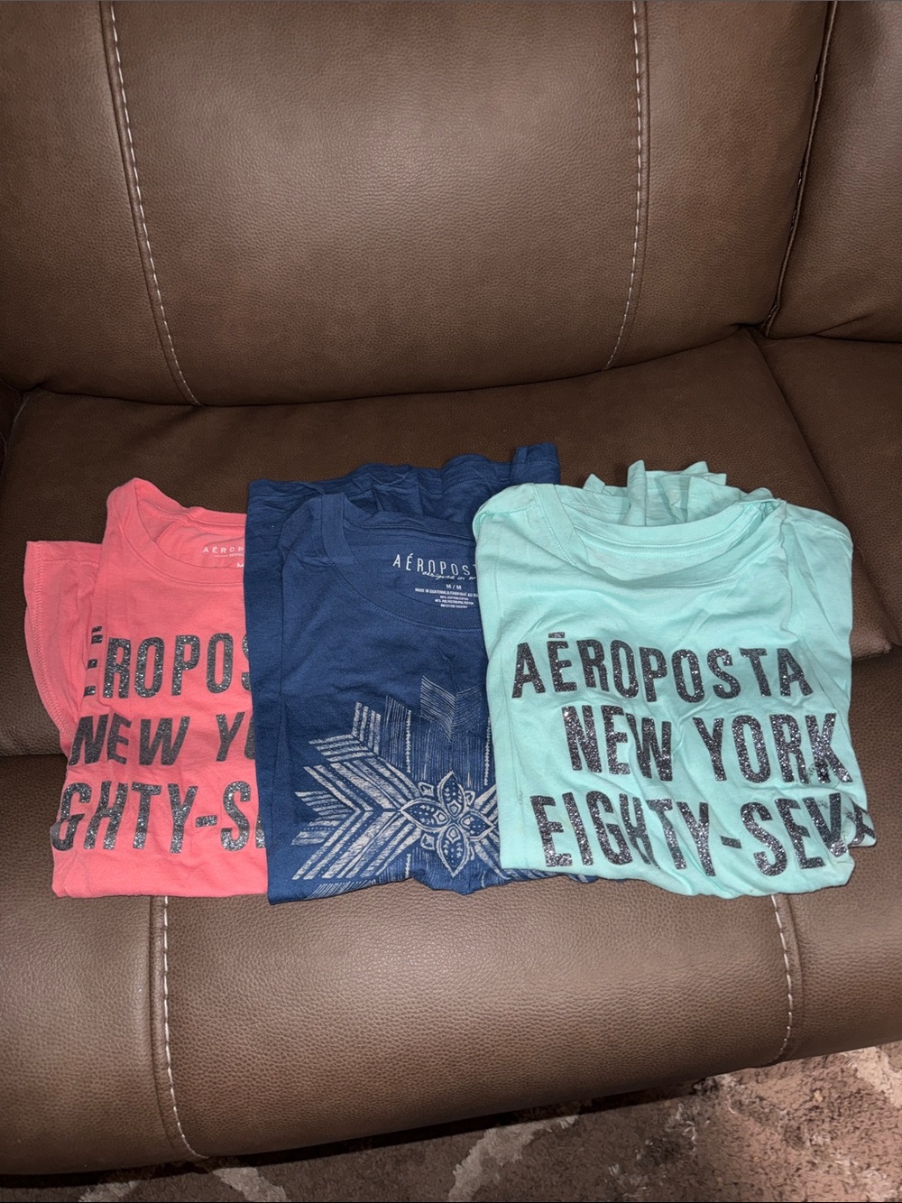 Aeropostale Graphic Tee set